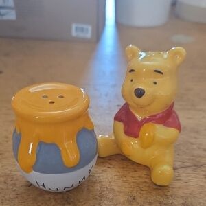 Disney Winnie the Pooh Salt Shaker